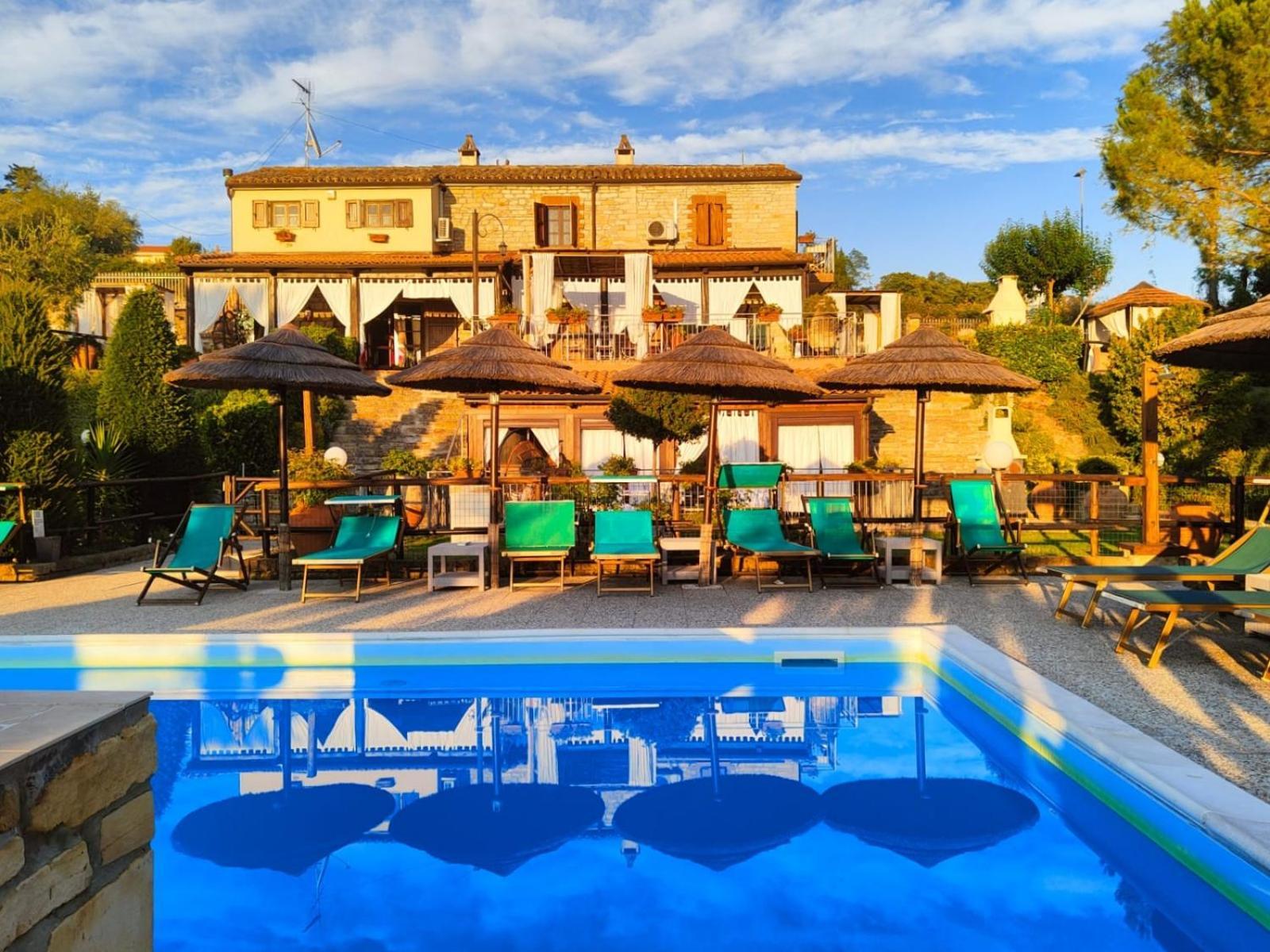 La Valle Del Sole Country House *