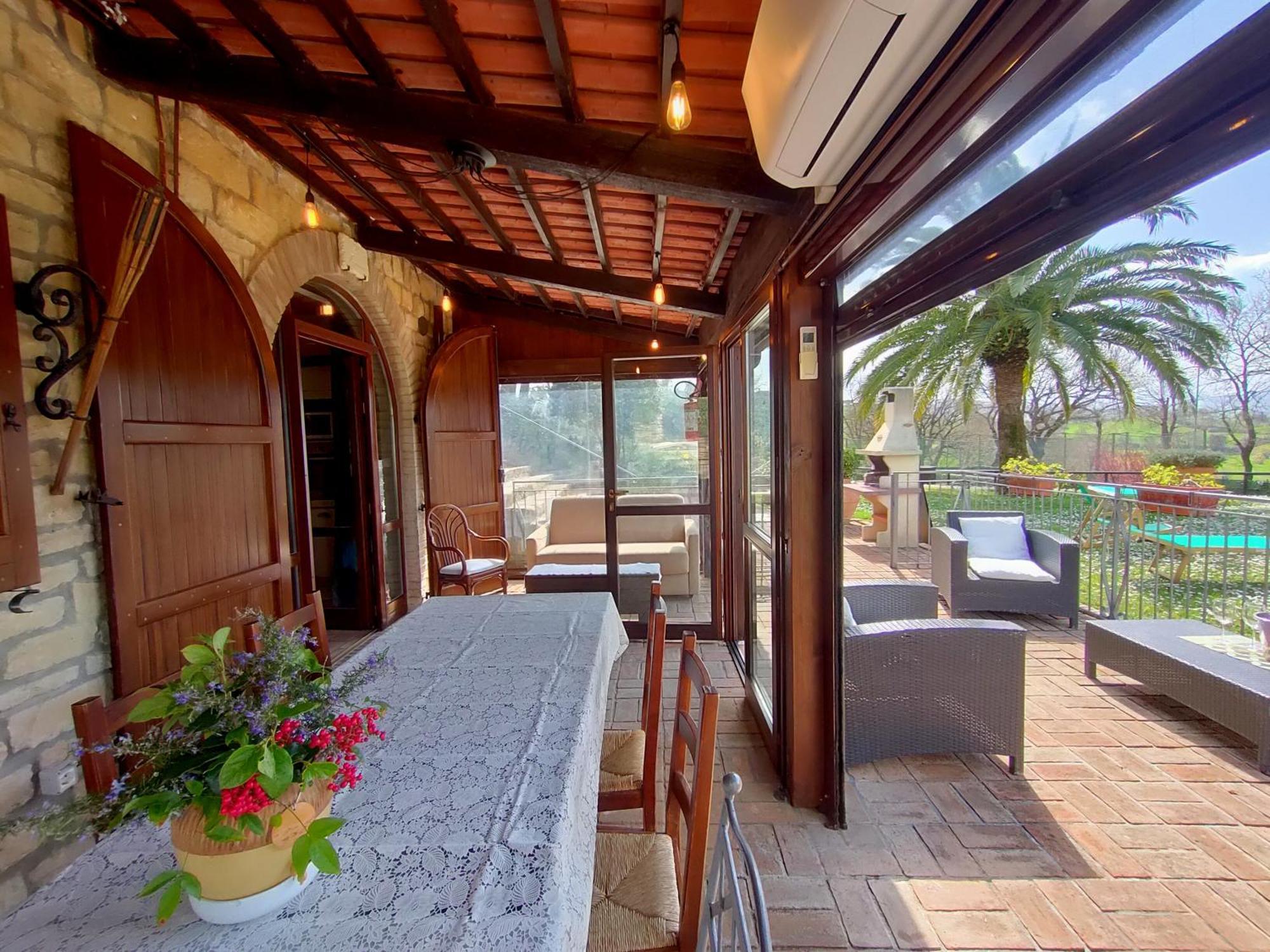 Country house La Valle Del Sole Country House Sant'Ippolito